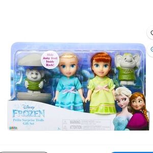 Disney Frozen Ana & Elsa 6 Inch Petite Doll Surprise Trolls Gift Set